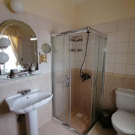 Katarina With Private Swimming Pool *
